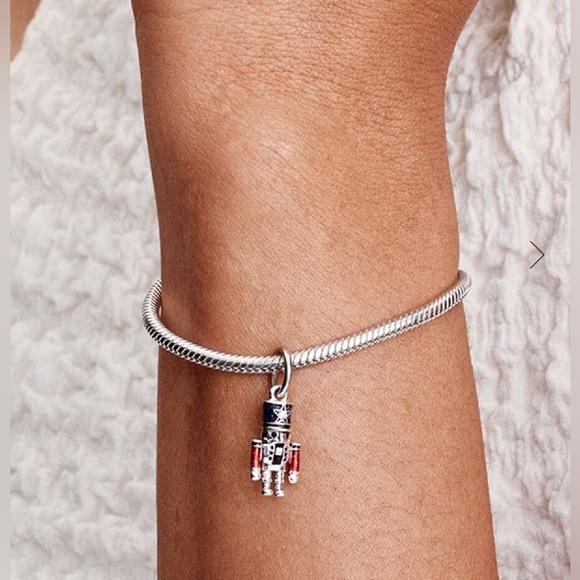 New! Pandora Moveable Nutcracker Dangle Charm
Sterling silver - Picture 6 of 7